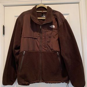 Men’s L Brown North Face jacket. Excellent condition!